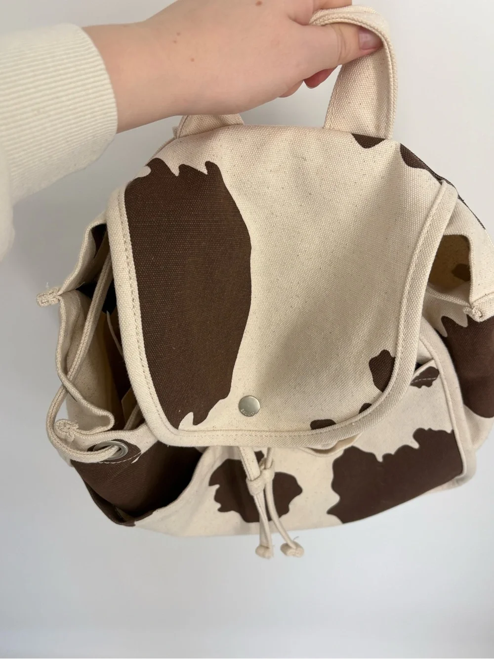 BAGGU Canvas Cowprint Drawstring Backpack - Brown & Cream